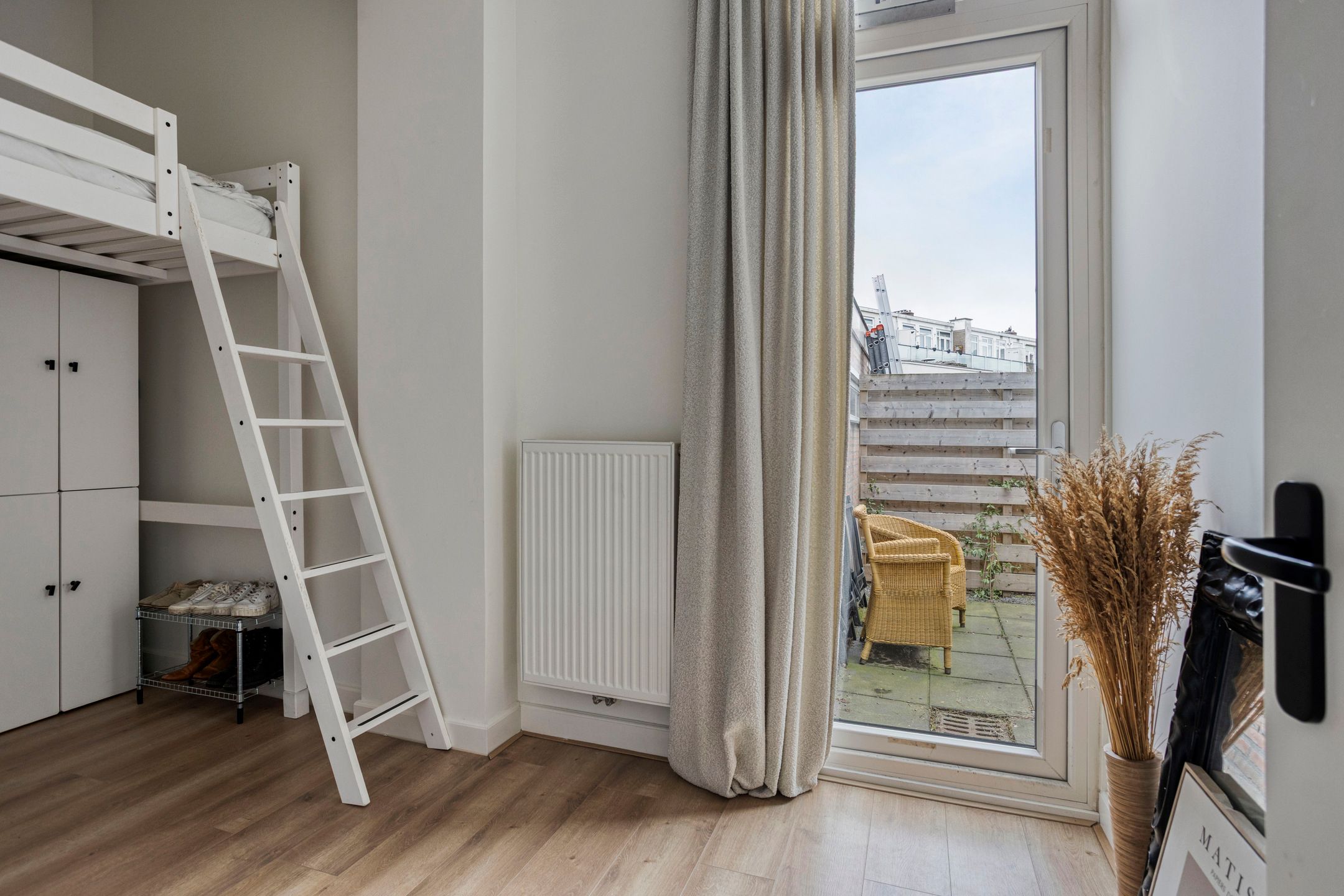 Photo 12 of Minckelersstraat 74-B