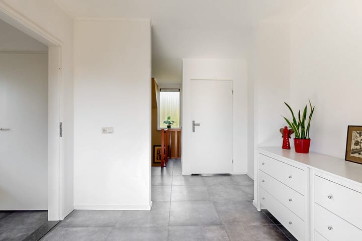 Photo 13 of Rijksweg 49-A