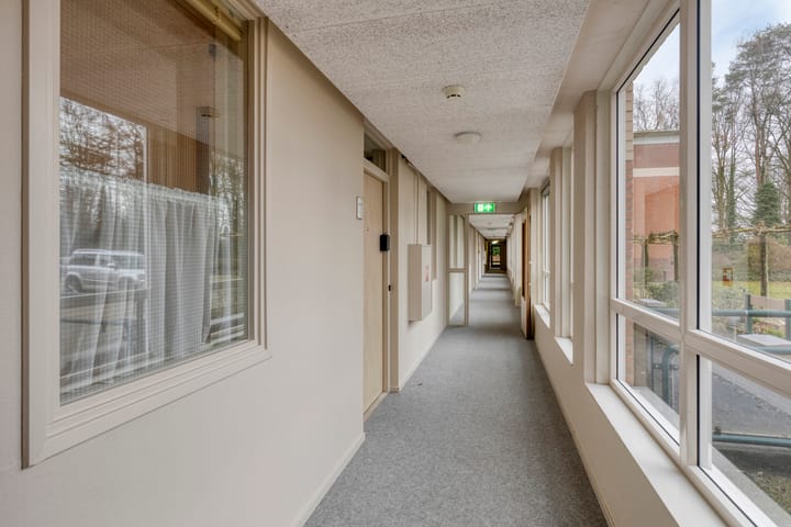 Foto 12 van Bloemendalsweg 13-F9