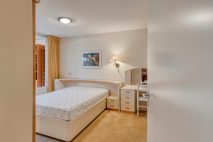 Foto 25 van Bloemendalsweg 13-F9