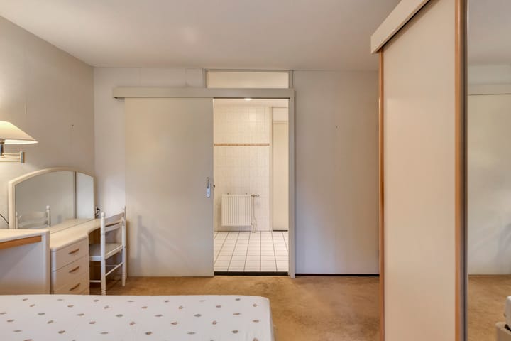 Foto 27 van Bloemendalsweg 13-F9