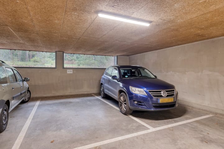 Foto 32 van Bloemendalsweg 13-F9