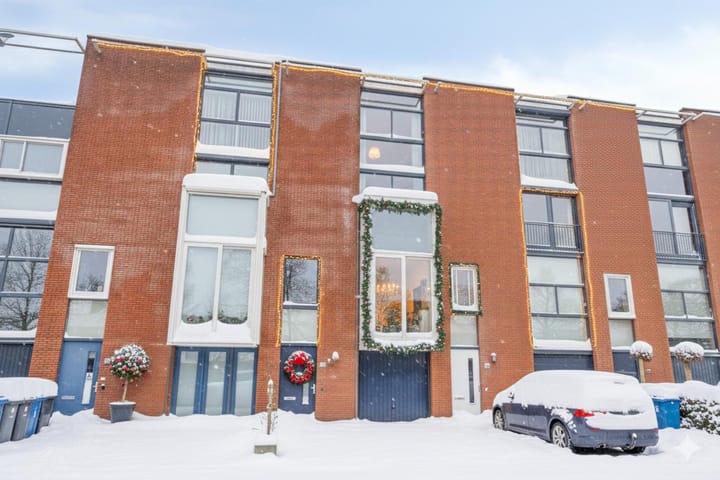 Foto 1 van Burgemeester Jhr. Quarles van Uffordlaan 31