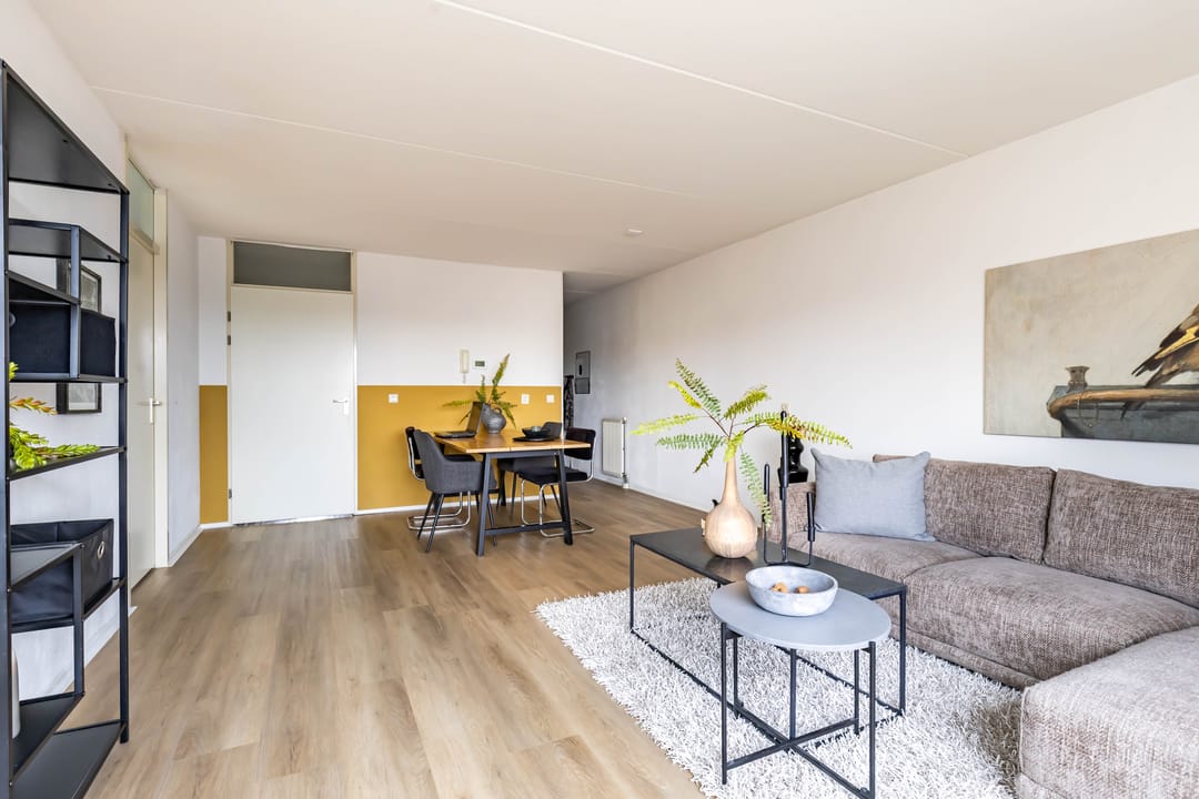 Photo 17 of Merelstraat 8-B