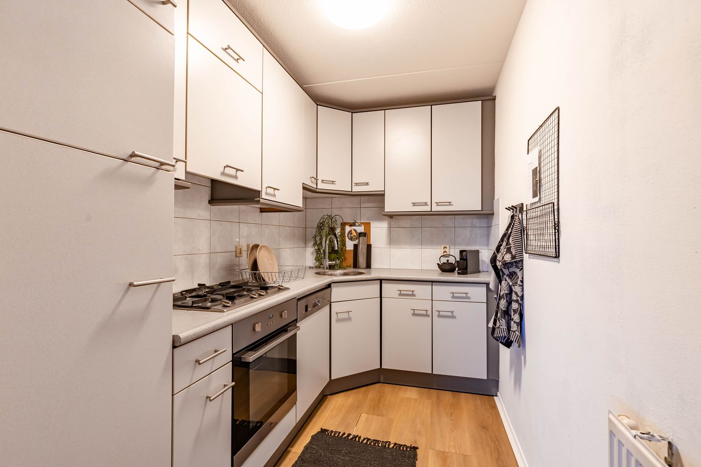 Photo 19 of Merelstraat 8-B