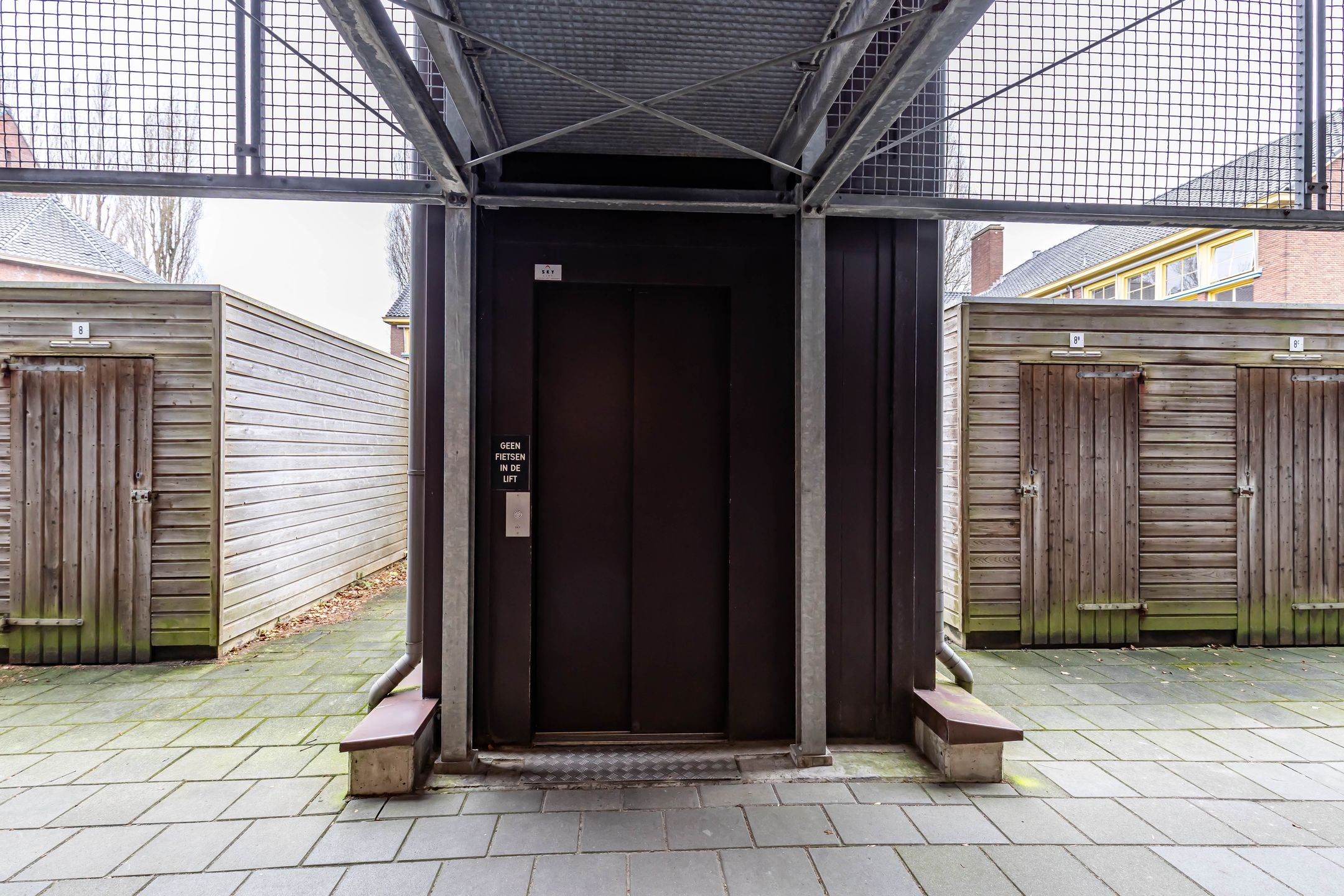 Photo 30 of Merelstraat 8-B