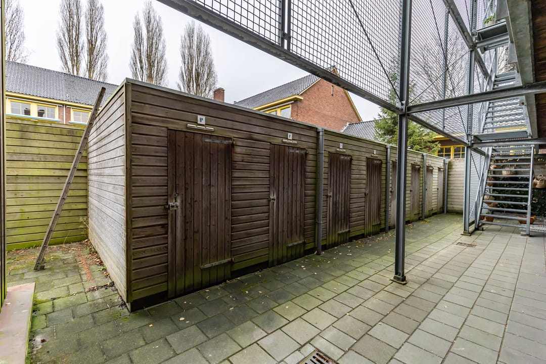 Photo 31 of Merelstraat 8-B