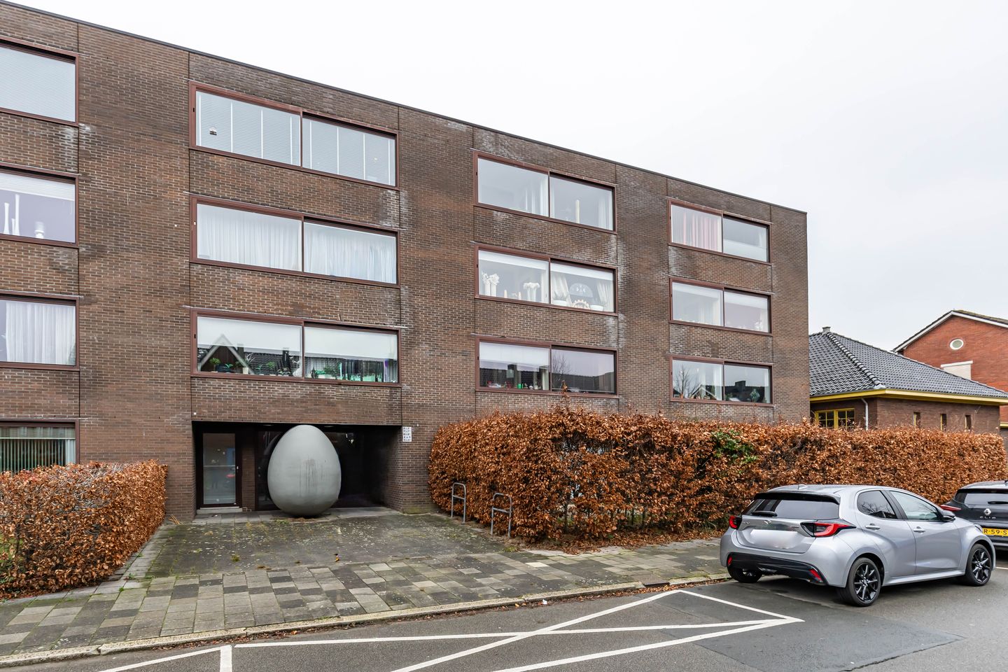 Photo 35 of Merelstraat 8-B