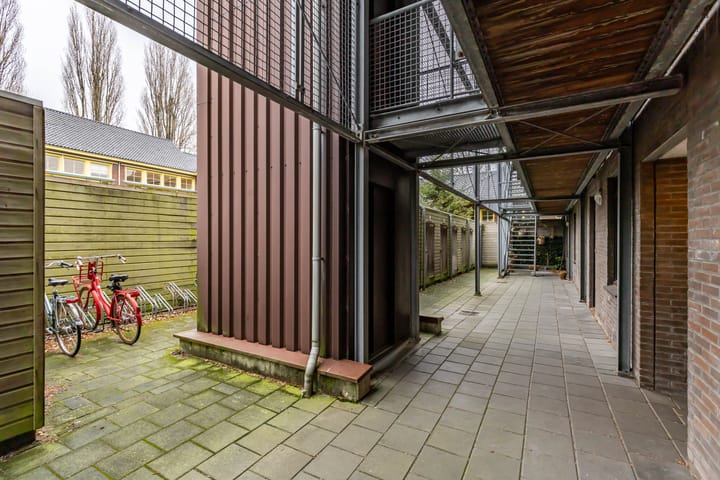 Foto 38 van Merelstraat 8-B