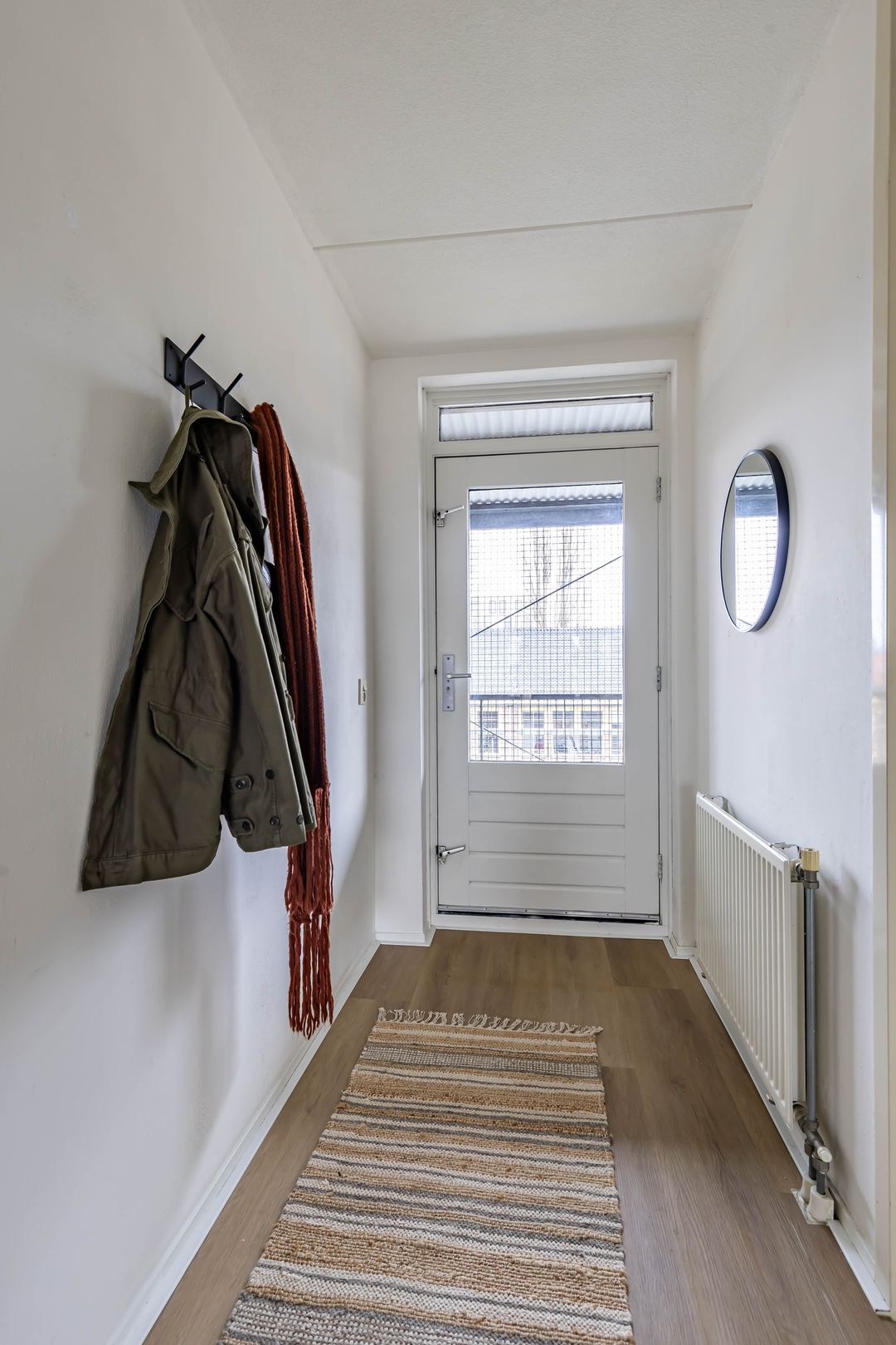 Photo 41 of Merelstraat 8-B