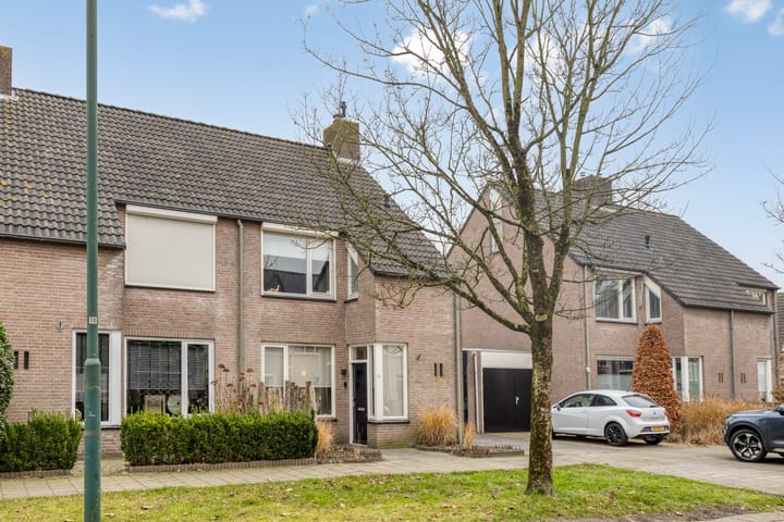 Foto 5 van van Heinsbergstraat 92