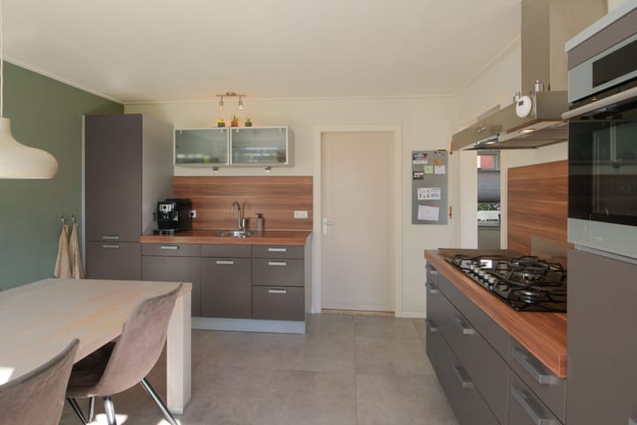 Foto 10 van IJsselstraat 13