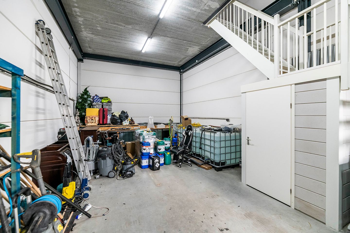 View photo 3 of Konijnenberg 111