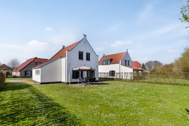 Foto 23 van Buitenhof de Leistert 42