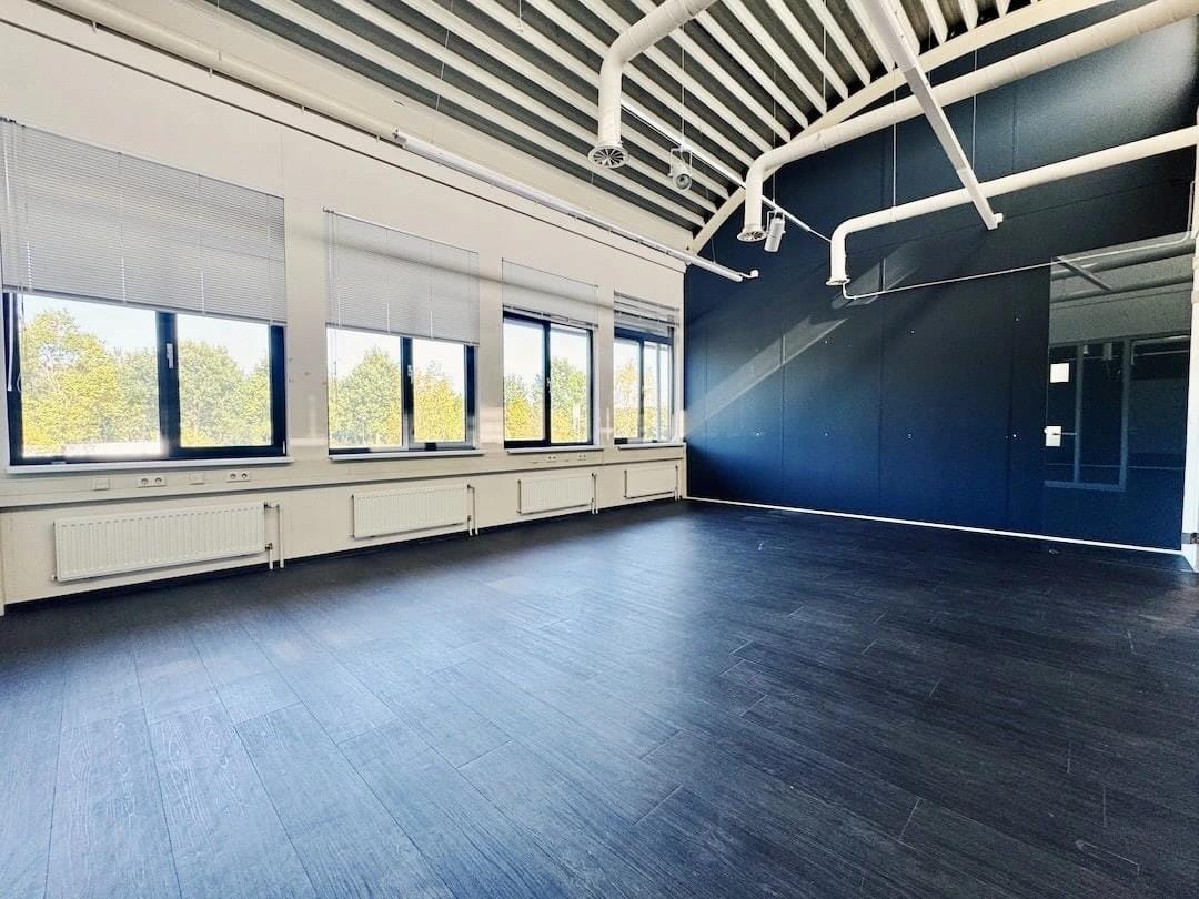 Bekijk foto 2 van Databankweg 20