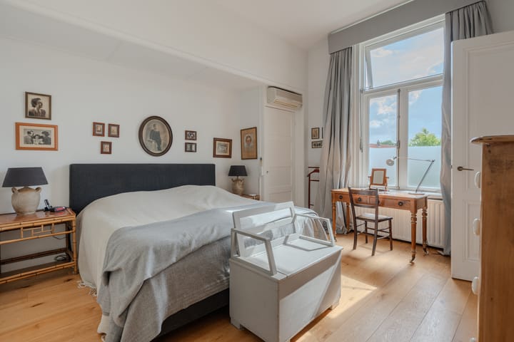 Photo 17 of Ginnekenweg 305