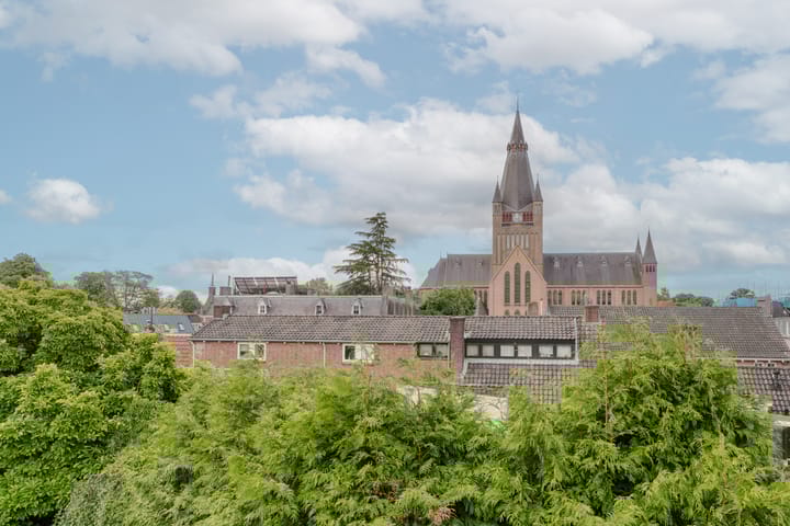 Photo 38 of Ginnekenweg 305