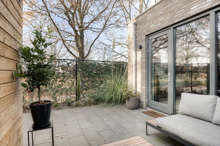 Foto 24 van Middenstip 10