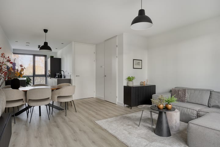 Foto 8 van Middenstip 10