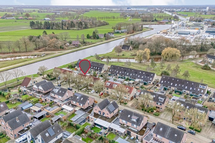 Photo 4 of Hoornblad 63