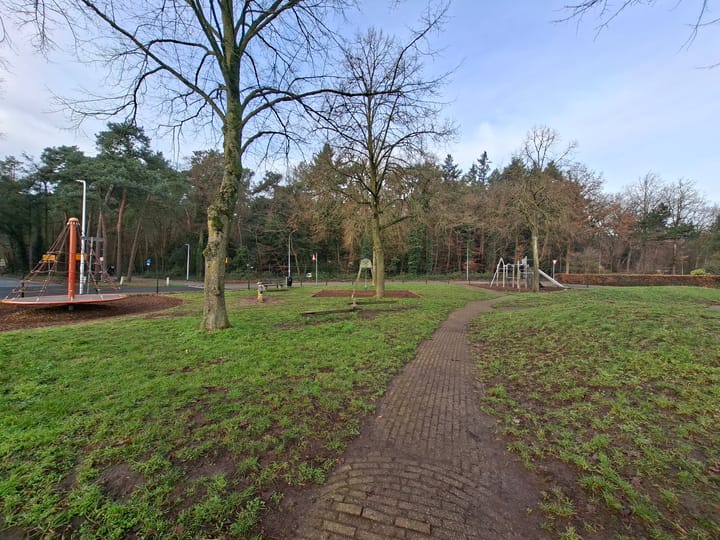 Foto 50 van Johan van Oldenbarneveltlaan 10