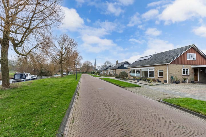 Foto 5 van Professor Loréstraat 6