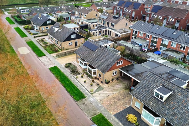 Foto 9 van Professor Loréstraat 6