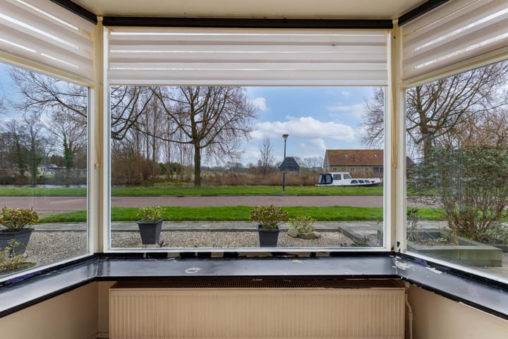 Foto 22 van Professor Loréstraat 6