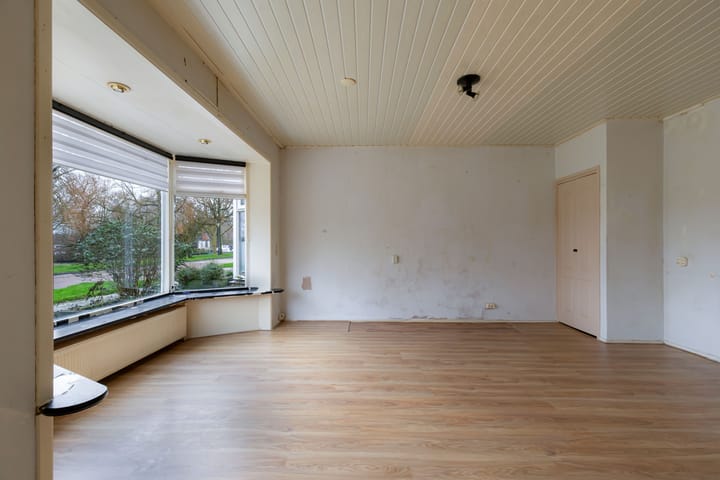 Foto 24 van Professor Loréstraat 6