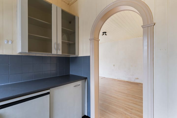 Foto 26 van Professor Loréstraat 6