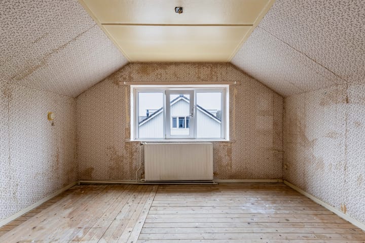 Foto 37 van Professor Loréstraat 6