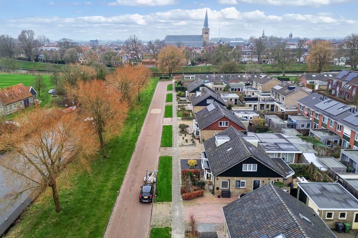 Foto 13 van Professor Loréstraat 6