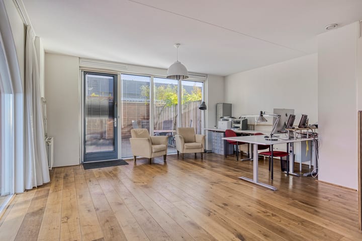 Foto 9 van Zuiderspoorstraat 45