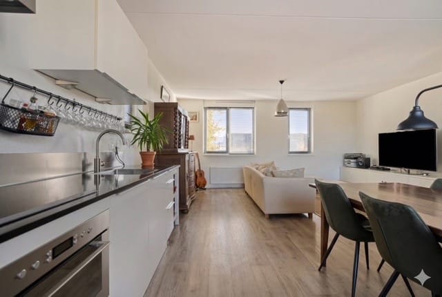 Foto 14 van Zuiderspoorstraat 45