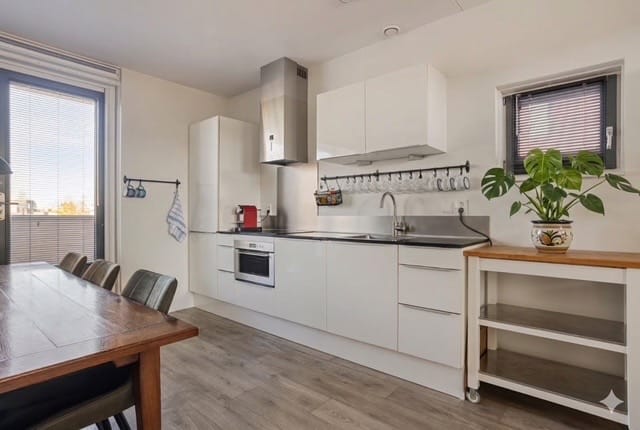 Foto 16 van Zuiderspoorstraat 45