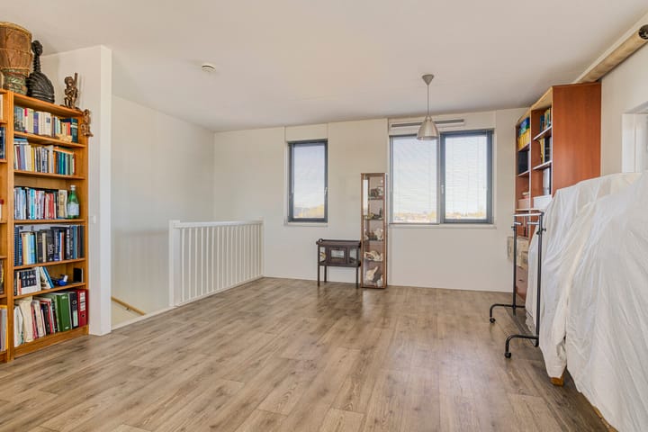 Foto 24 van Zuiderspoorstraat 45