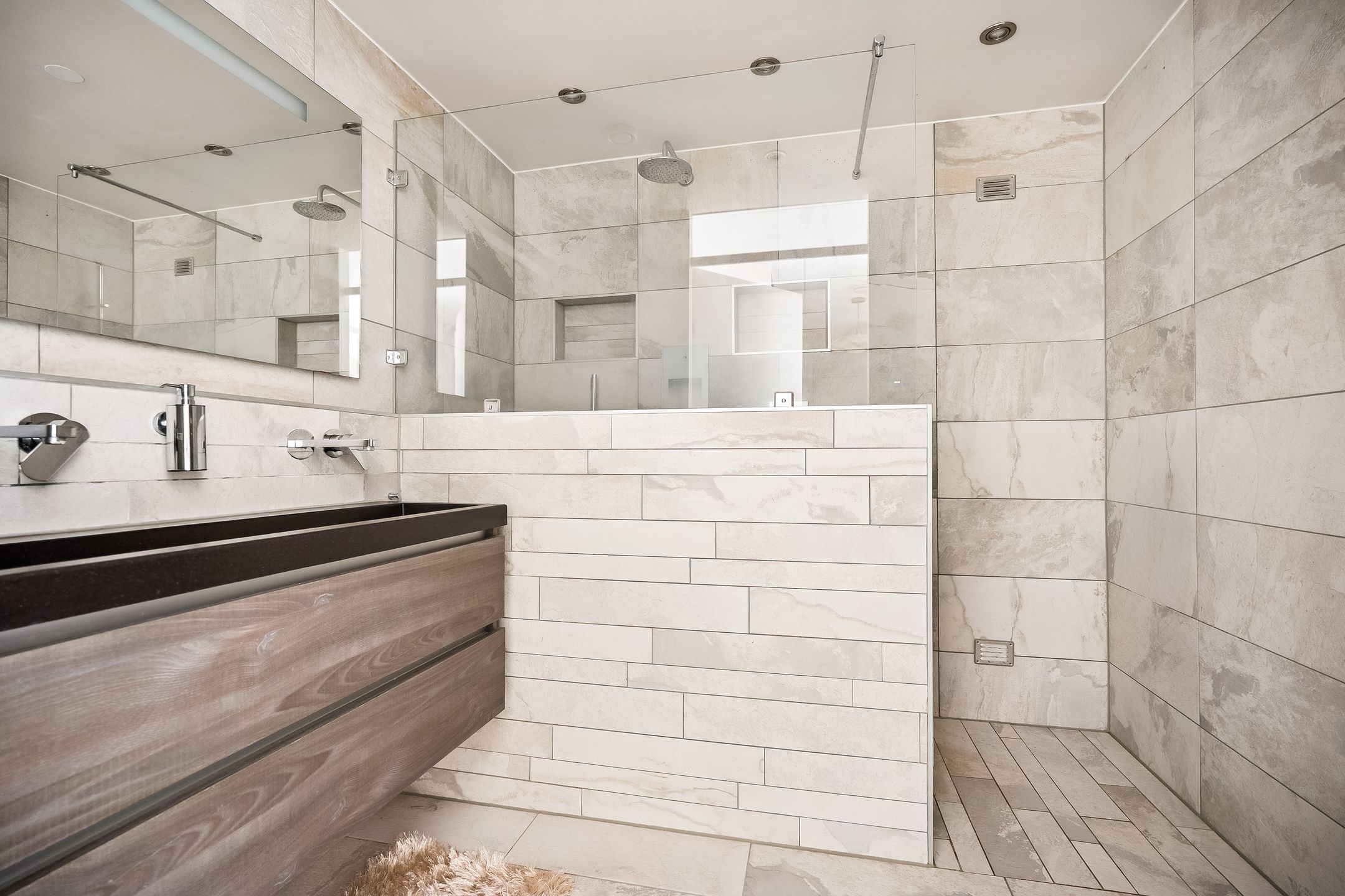 Photo 27 of Stockholmstraat 6-C