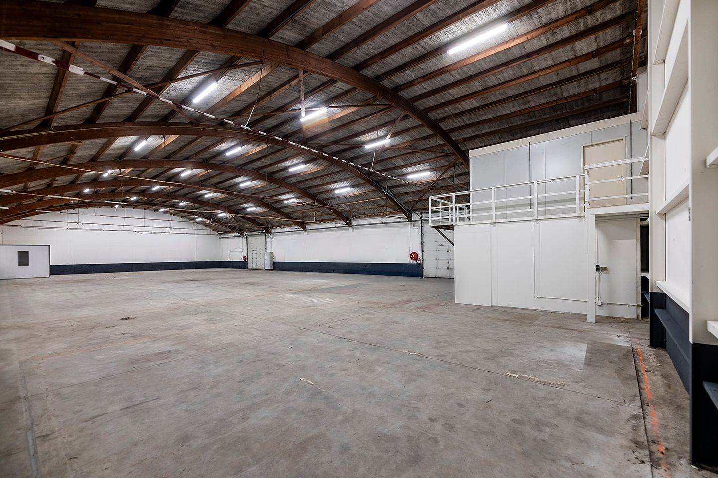 View photo 3 of Leemstraat 1-b