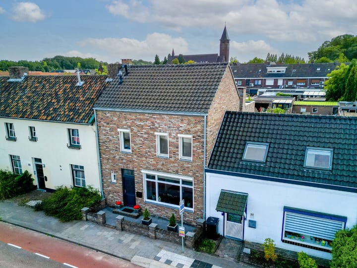 Photo 2 of Kaldenkerkerweg 32