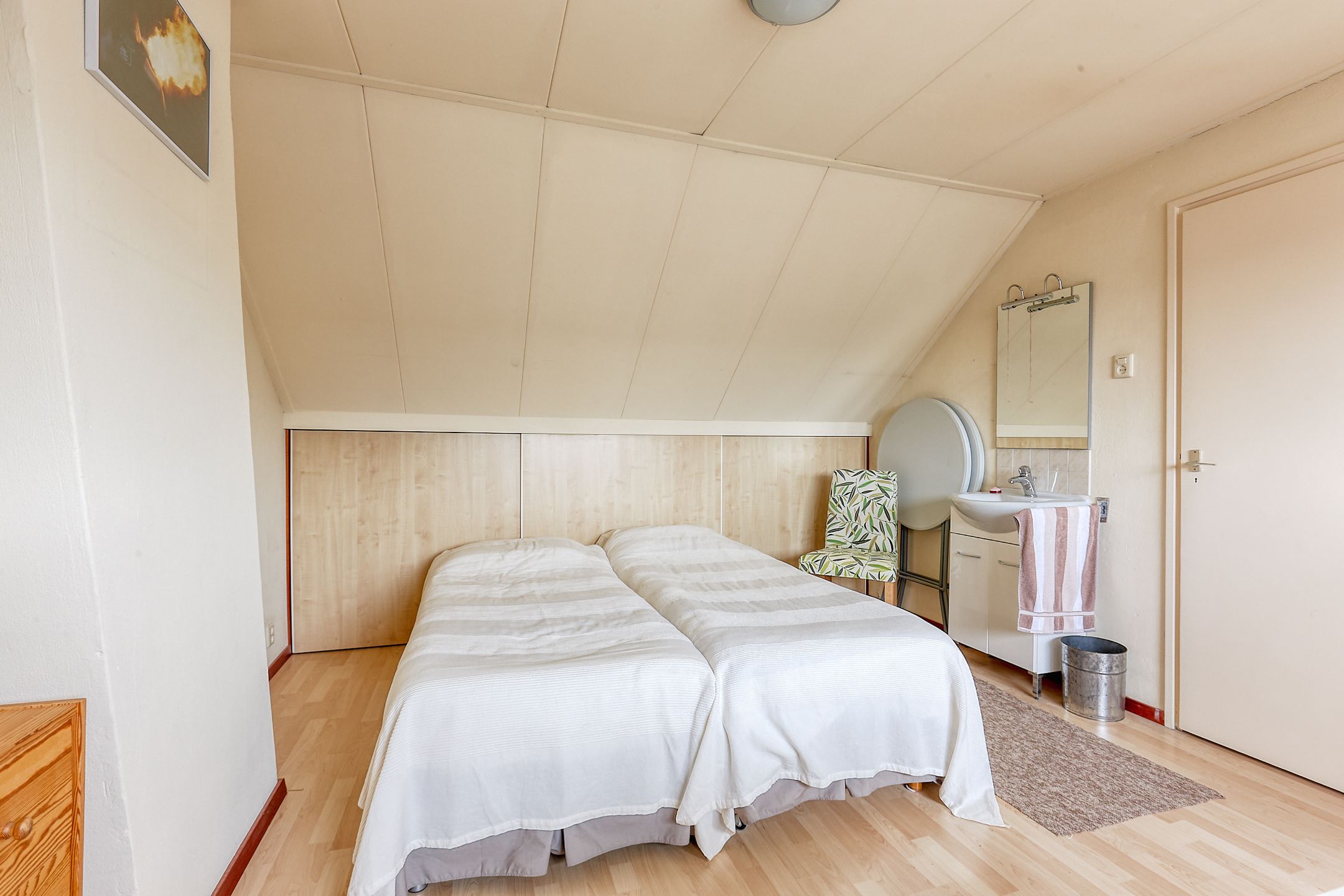 Photo 30 of Meeuwenlaan 2