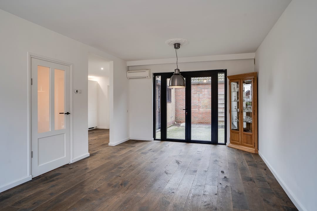 Photo 11 of Houtstraat 122