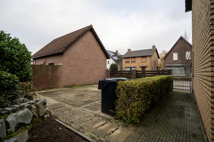 Foto 25 van Houtstraat 122