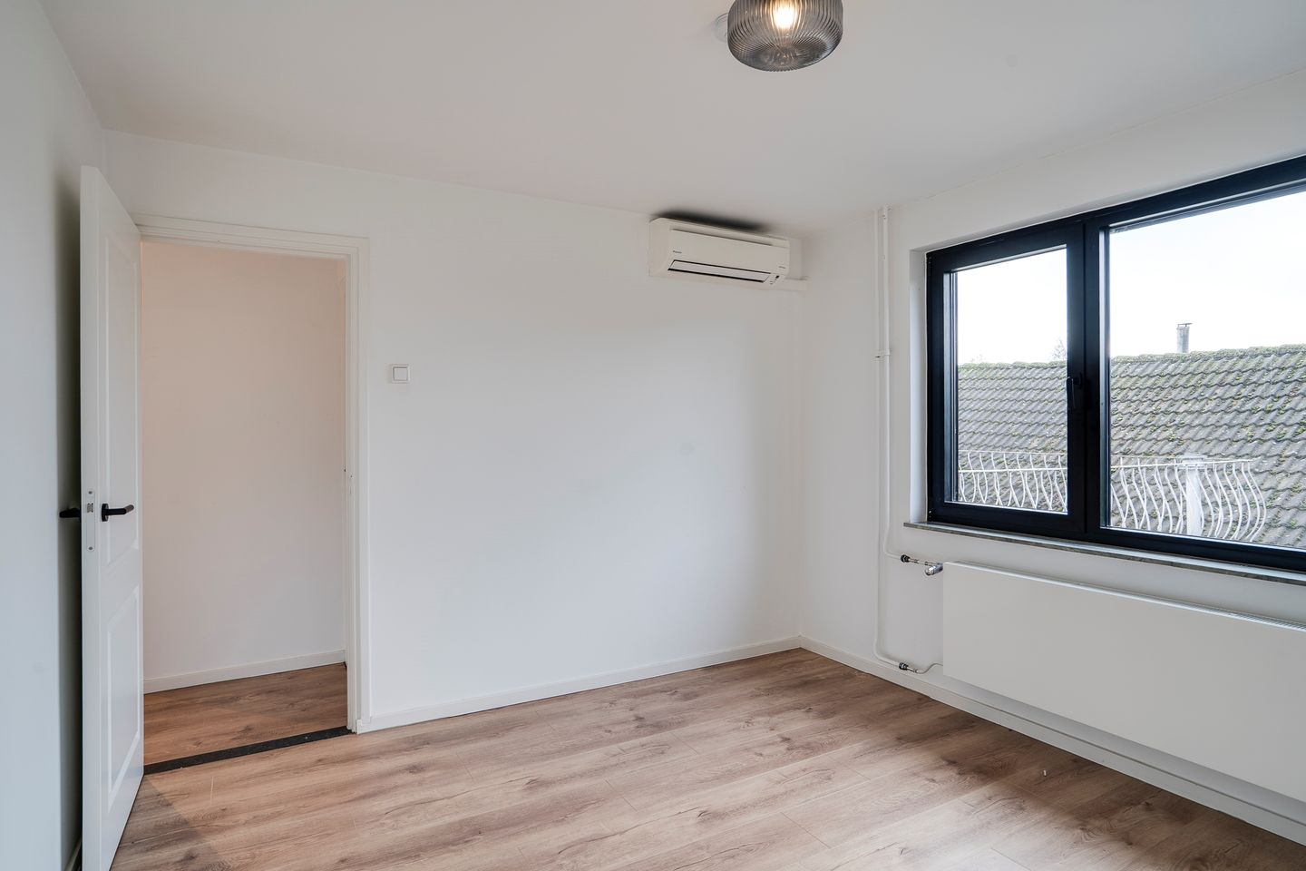 Photo 29 of Houtstraat 122