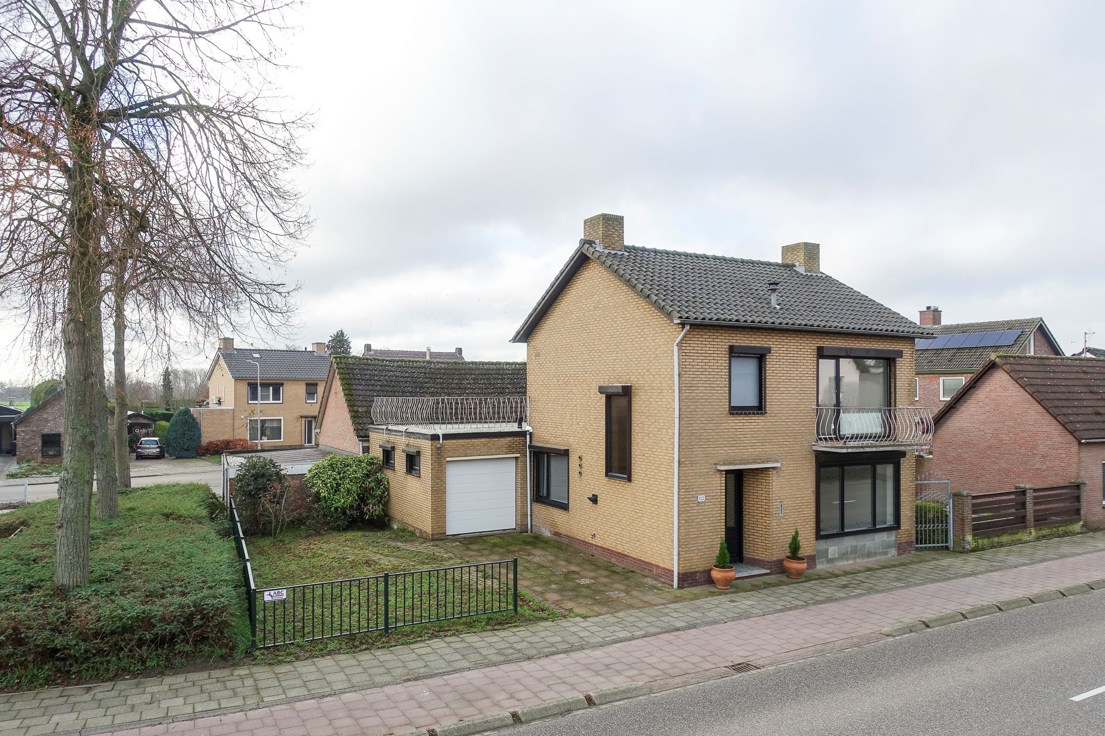 Photo 36 of Houtstraat 122