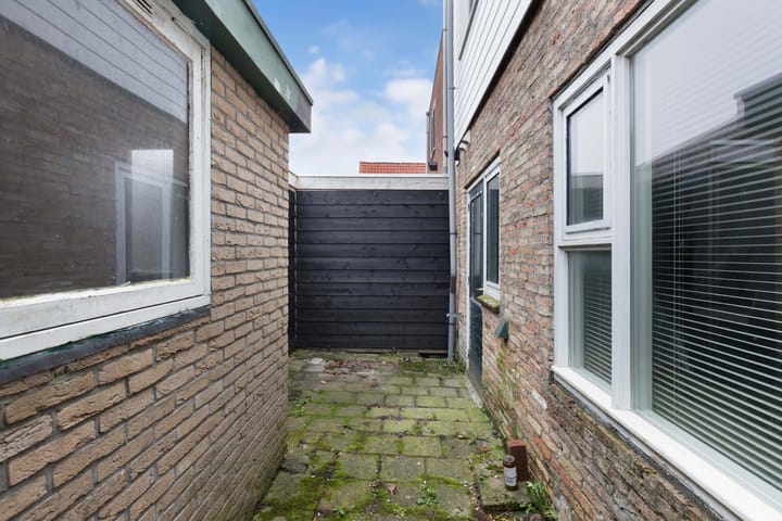 Foto 24 van Lidlumerwei 4