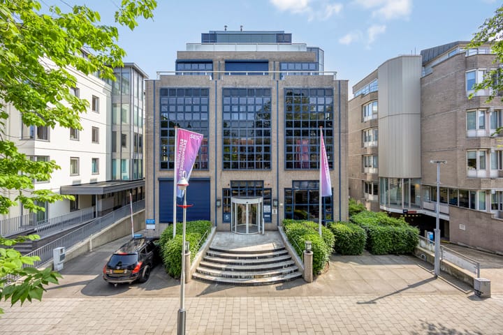 Johan van Oldenbarneveltlaan 5, Den Haag