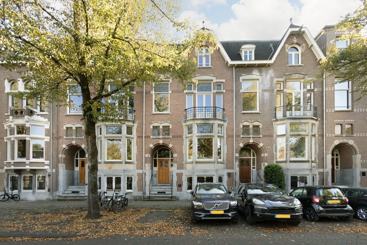 Oranje Nassaulaan 41