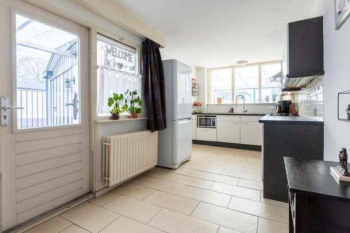 Foto 3 van Haltestraat 32