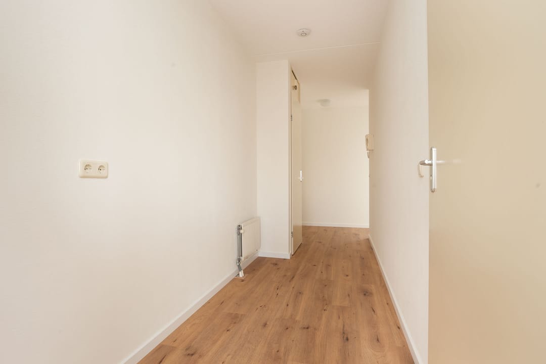 Photo 23 of Frederik Hendrikhof 33