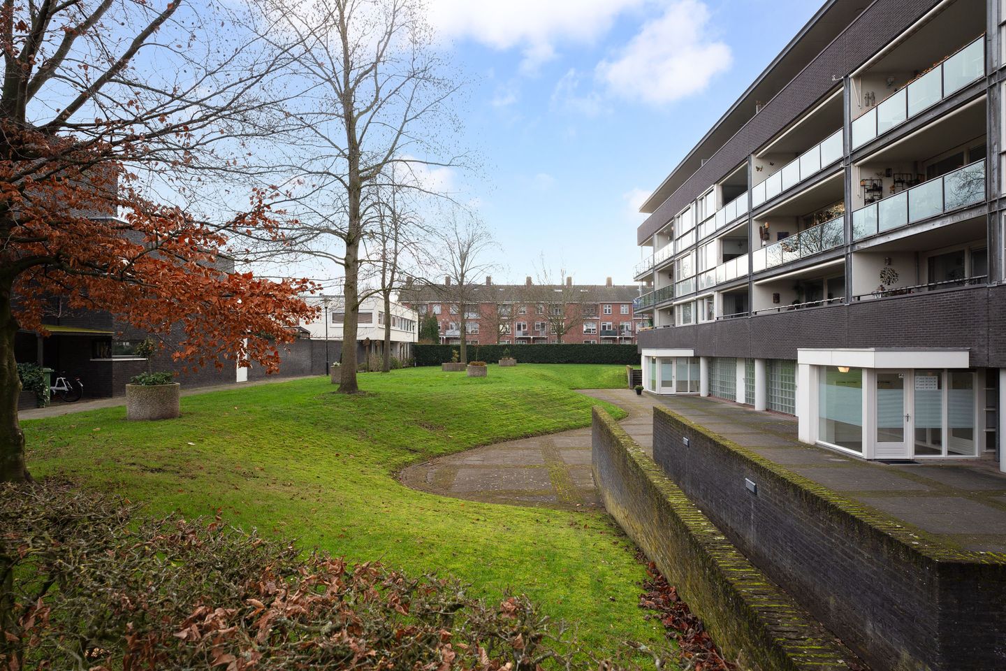 Photo 4 of Frederik Hendrikhof 33